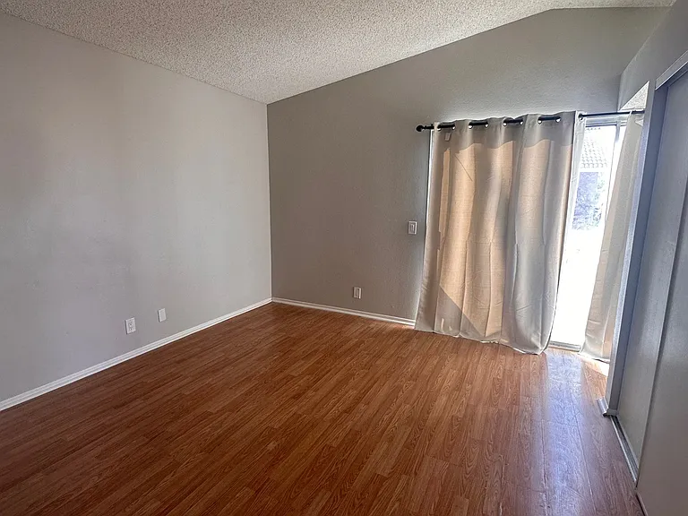 11929 Sugar Creek Ct — Photo 8