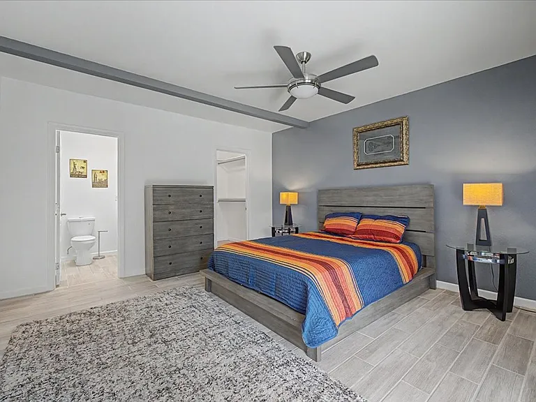 5277 N Tigua Dr — Photo 17