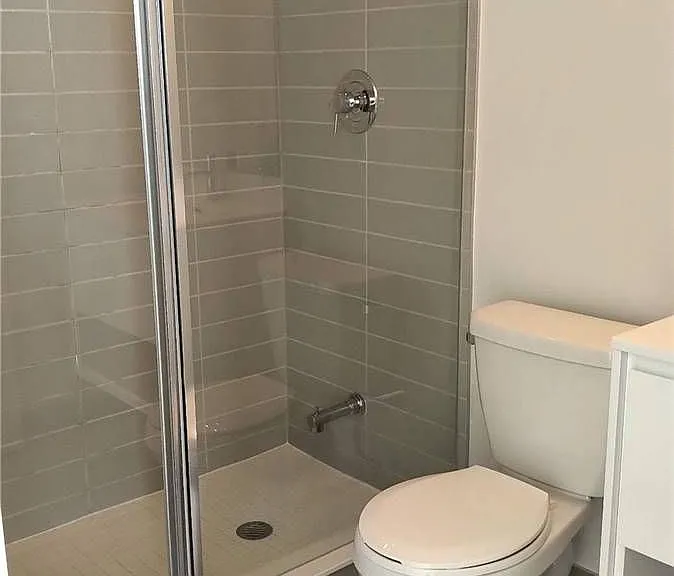 159 Wellesley St E #2908 — Photo 10