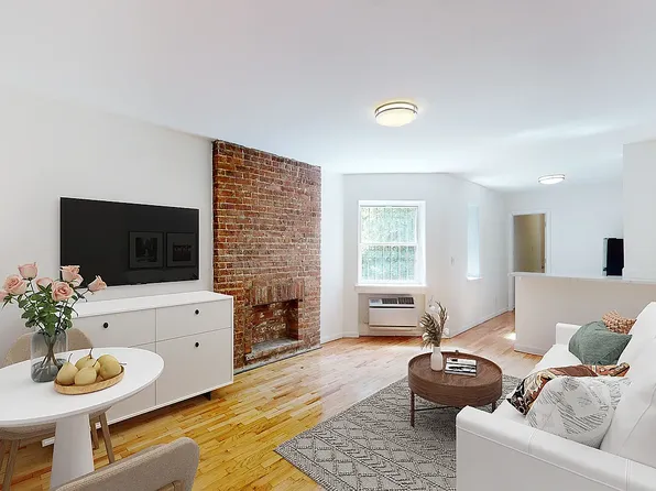 118 East 92nd Street image 1 of 8