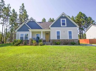 1385 Whitney Dr, Aberdeen, NC 28315
