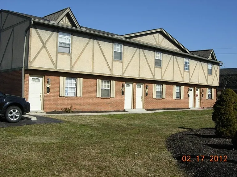 5390 Harbin Pl — Photo 2