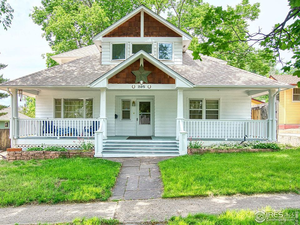 1st image of 205 Grant St