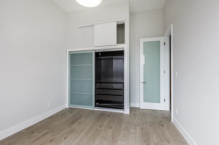1086 S Van Ness Ave #1086 — Photo 13