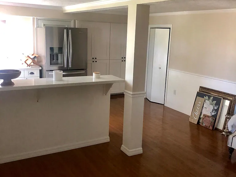 1856 NE River Ct #2 — Photo 8