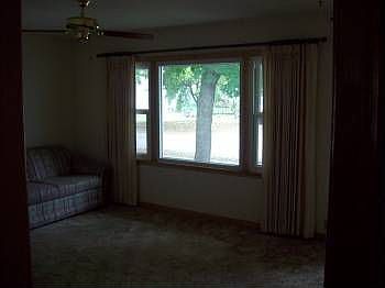 2nd image of 307 3rd St SE