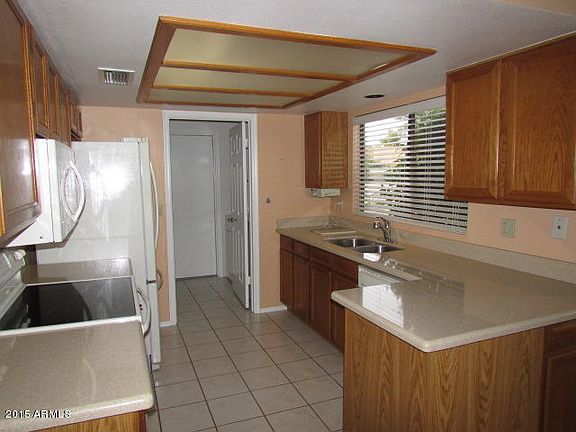 4th image of 9634 W Wescott Dr