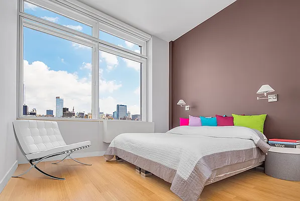 Rented by Compass | media 7