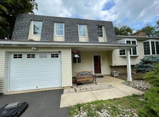18 Stafford Rd, Monmouth Junction, NJ 08852