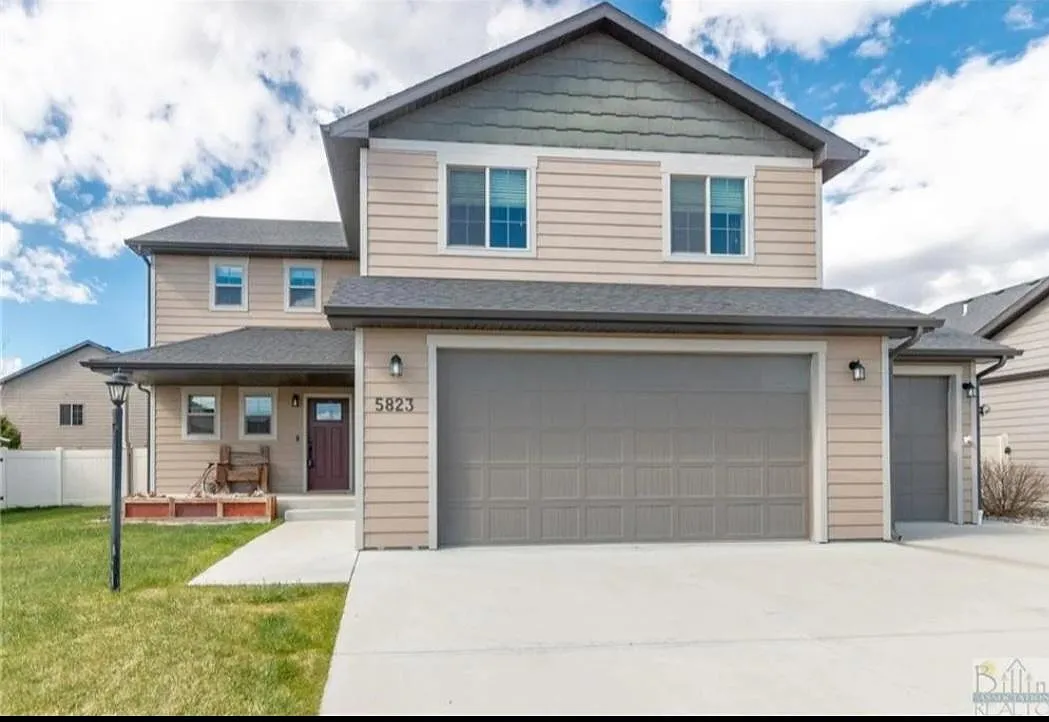 Building Photo - 5823 Red Berry Trl