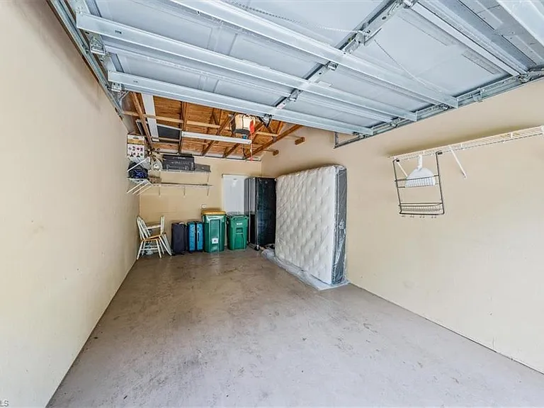 6914 Satinleaf Rd N #103 — Photo 26