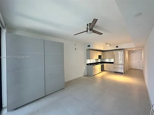1010 Brickell Ave Photo 1