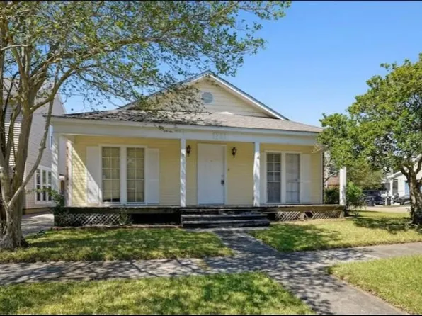 1781 Manor Oak Dr, Baton Rouge, LA 70810