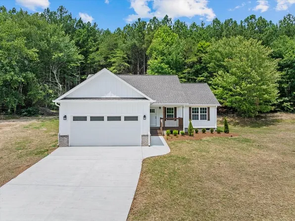 3116 Old Morris Rd, Rocky Face, GA 30740