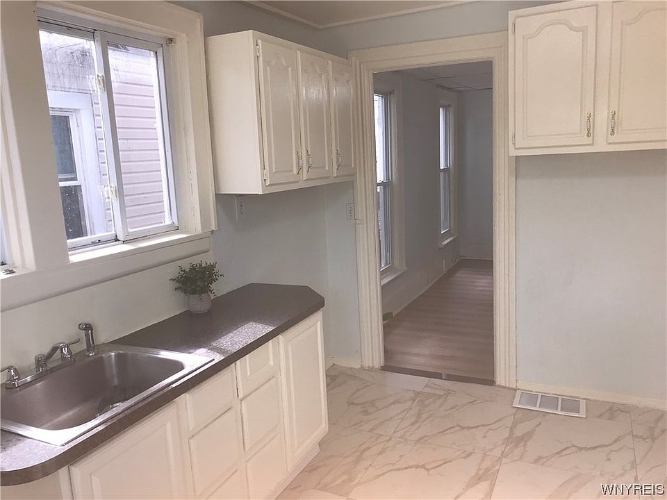 123 Trowbridge St, Buffalo, NY 14220 MLS B1488763 Zillow