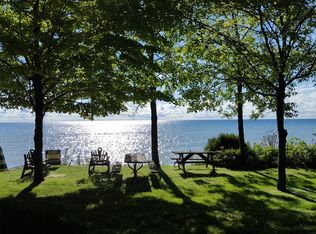 260 Clar Lin Rd, Algoma, WI 54201