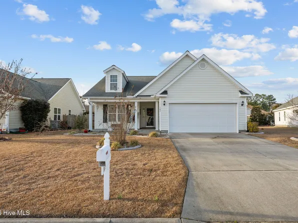 105 Two Putt Court, New Bern, NC 28560