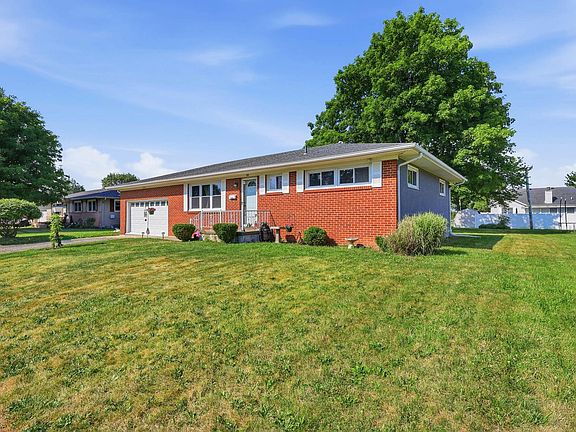 4th image of 99 Flax Dr