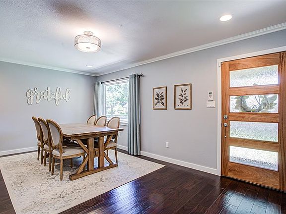 4th image of 3742 Matador Dr