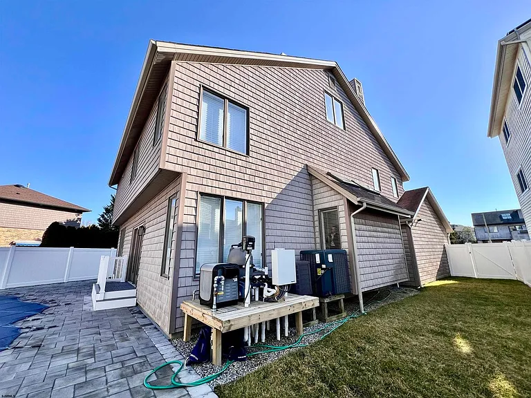 6 Brunswick Ct — Photo 41