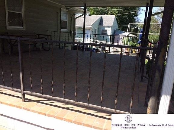 5th image of 3812 Gertrude St