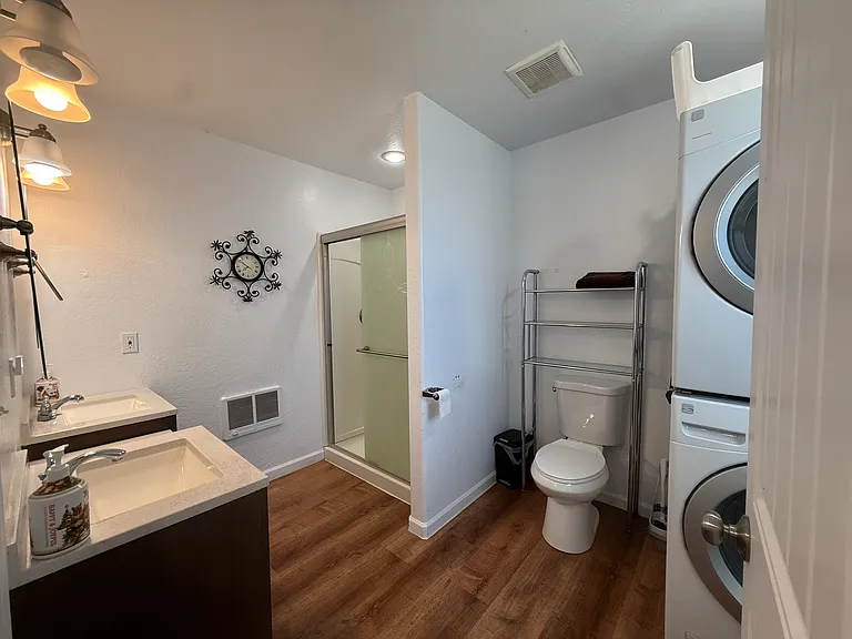 2711 Old School House Rd — Photo 11