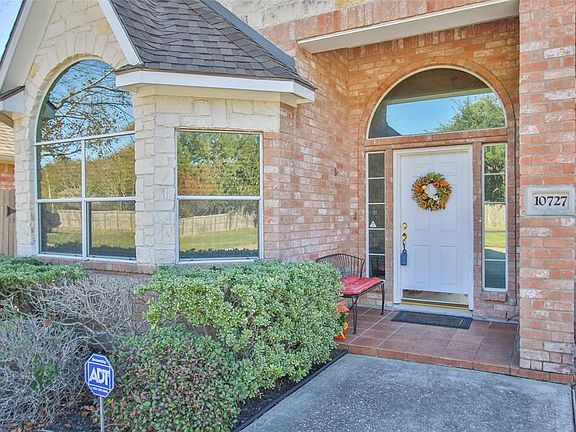 4th image of 10727 Norchester Village Dr