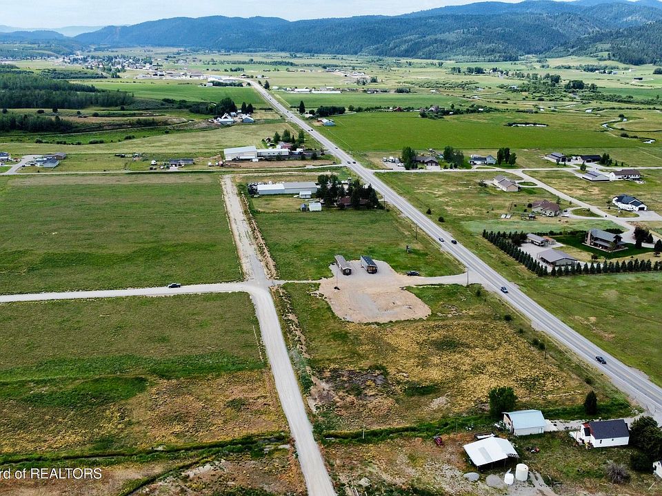 1st image of 2 Acres Hwy #89