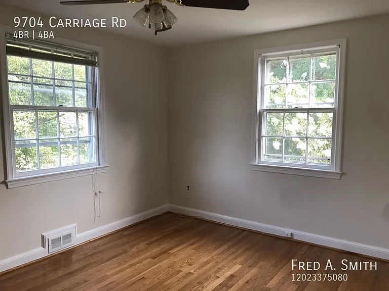 9704 Carriage Rd — Photo 12