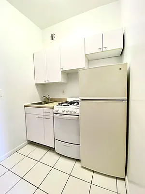 Rented by City & Suburban | media 10