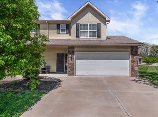3850 NW 94th St, Kansas City, MO 64154