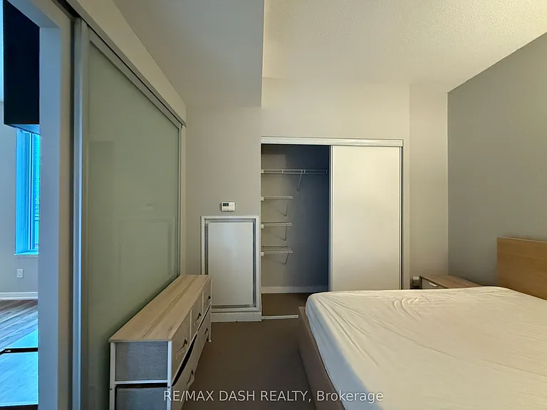 55 E Liberty St #918 — Photo 18