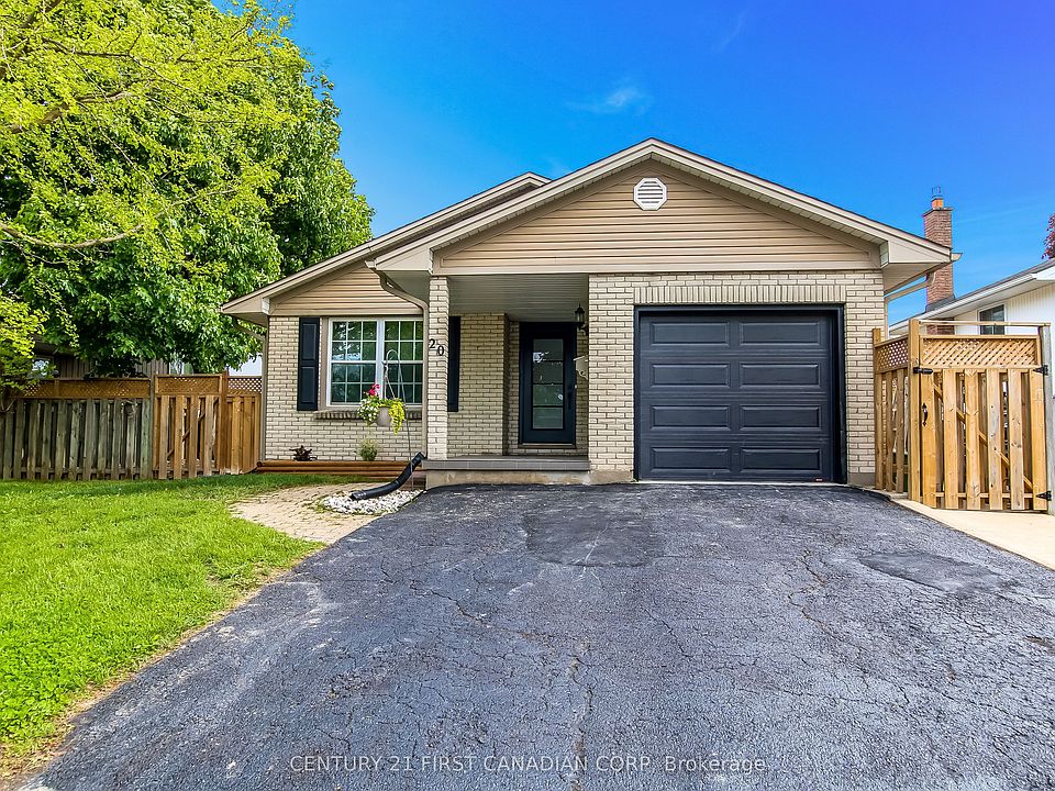 1st image of 20 Renny Cres