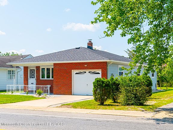 3rd image of 777 Jamaica Boulevard