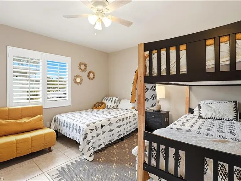 27376 Imperial Oaks Cir — Photo 18