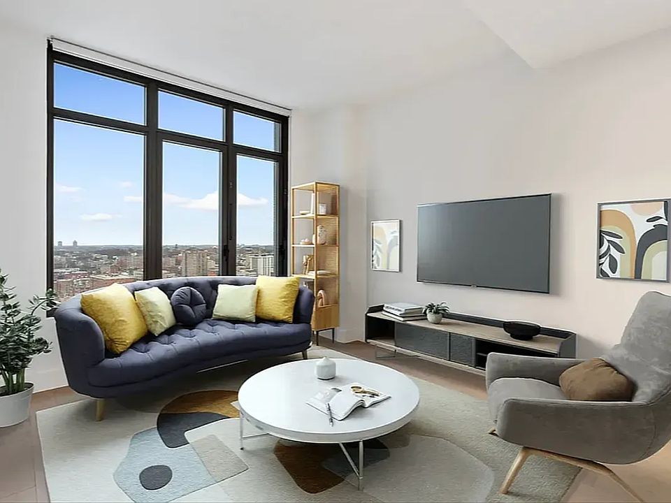 1st image of 92-27 160th St #1617
