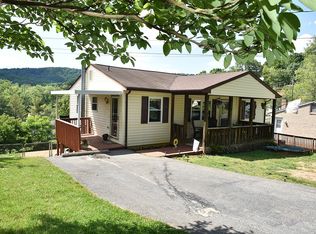 3163 Olde Oak Rd SE, Roanoke, VA 24014