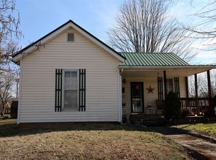 201 Guthrie St, Horse Cave, KY 42749