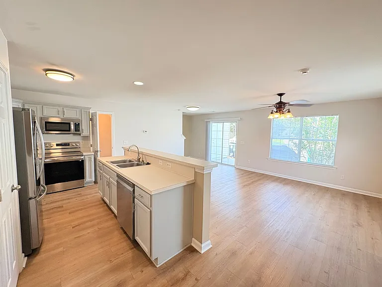239 Station Mill Blvd — Photo 7