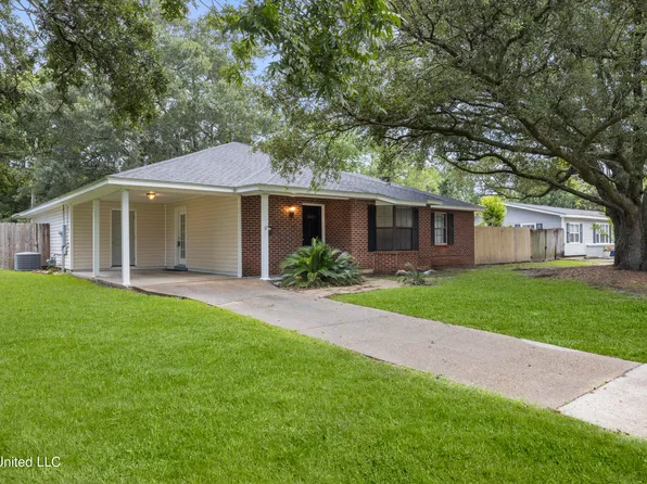 2007 Fulton Ave, Pascagoula, MS 39567