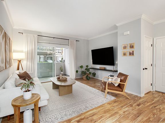 5th image of 701 Gibson Dr APT 1717