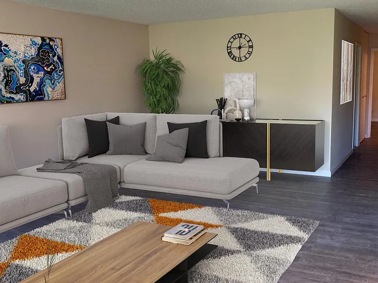 321 Bellevue Way SE — Photo 3