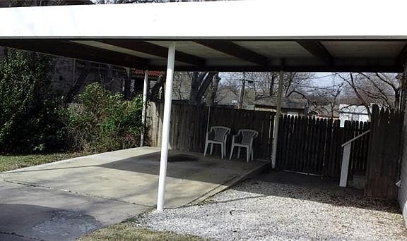 3rd image of 8512 Michael St