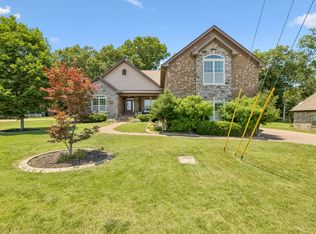 818 Tall Oak Trl, Mount Juliet, TN 37122