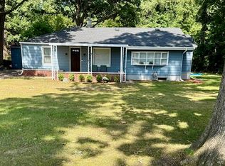 2277 Laurel Dr, Benton Harbor, MI 49022