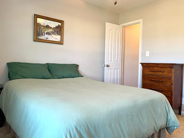 556 Oakmont Dr — Photo 24