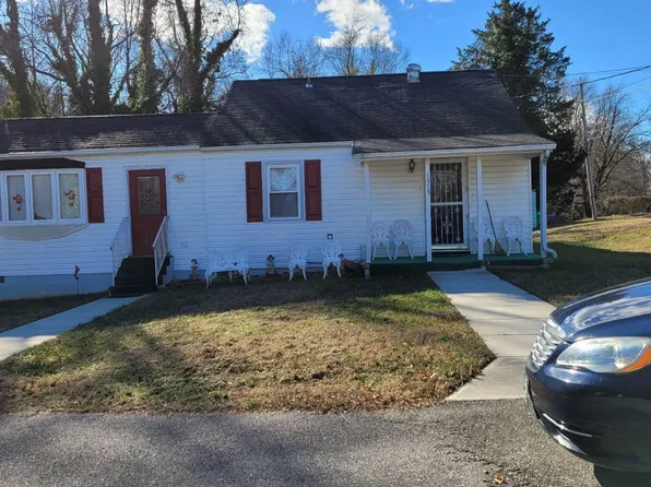 1315 Old Piscataway Rd, Fort Washington, MD 20744