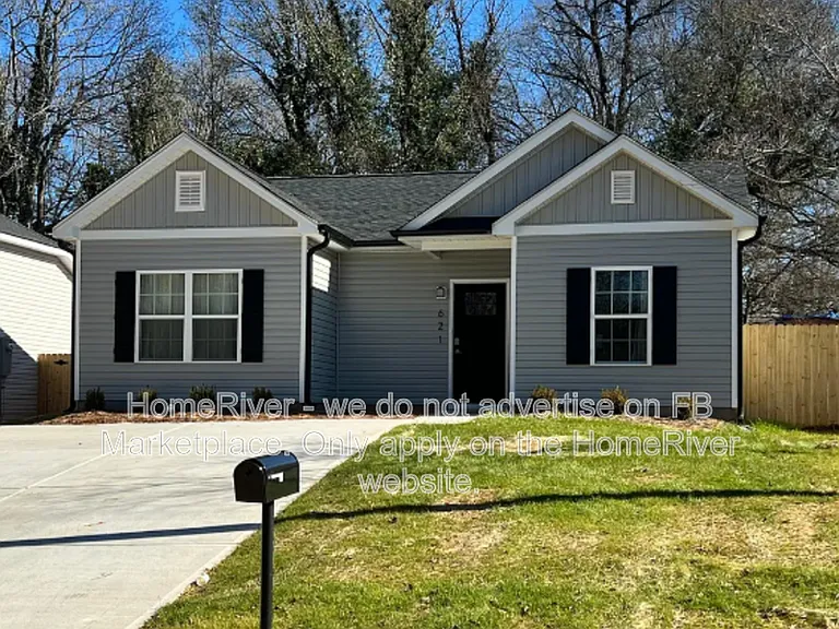 621 Northway Dr — Photo 1