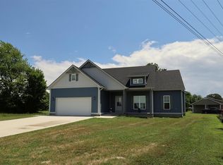 52 Greenbriar Ln, Smiths Grove, KY 42171