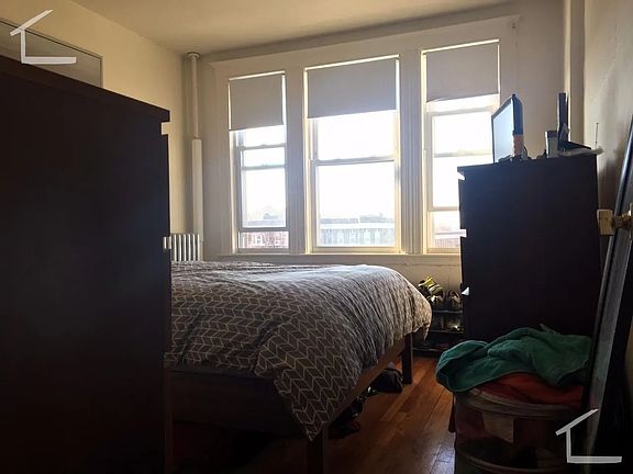 3rd image of 1626 Commonwealth Ave APT 28